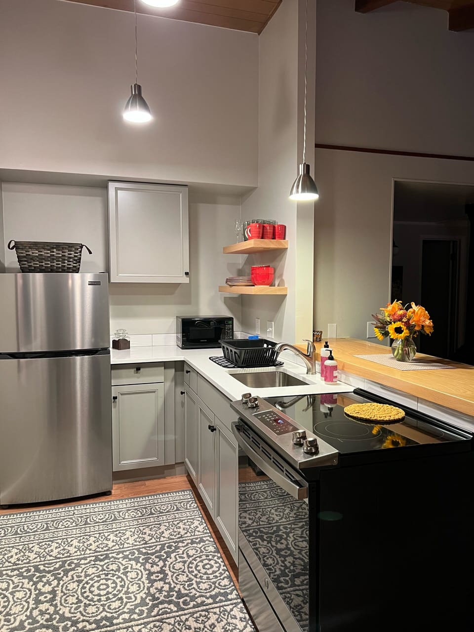 All new and ready for you to make a meal with friends and family. Or just coffee