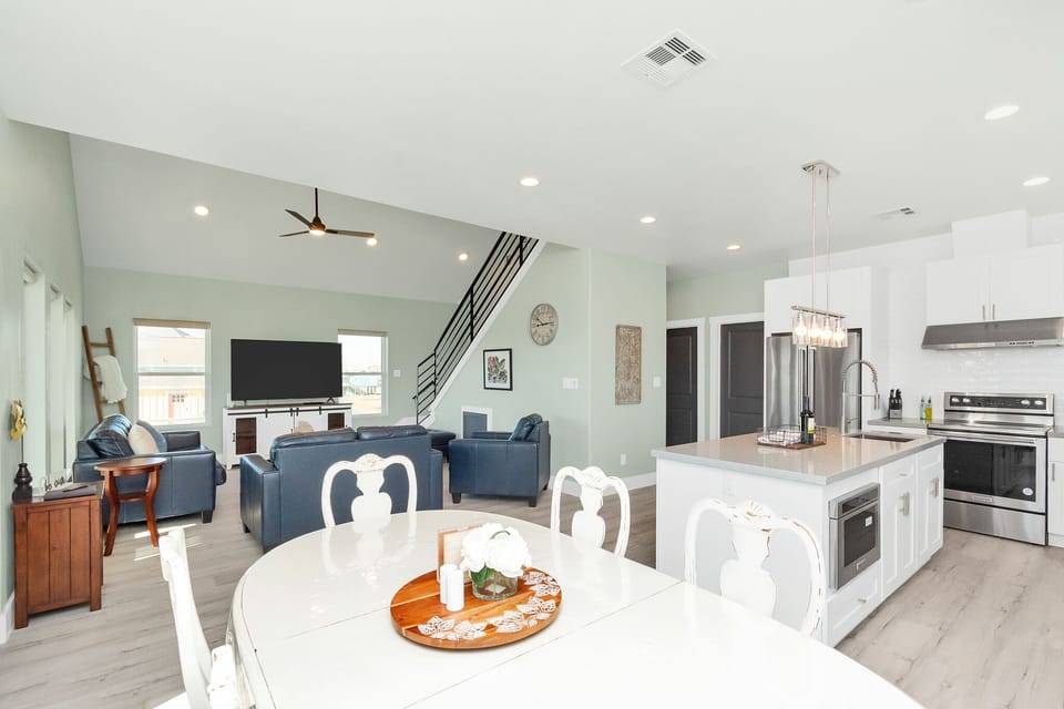 Open Dining Room View