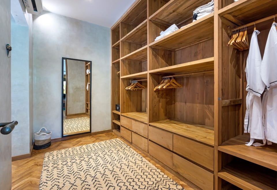 Luxury Villa | 3 bedrooms, in-room safe, laptop workspace, free WiFi
