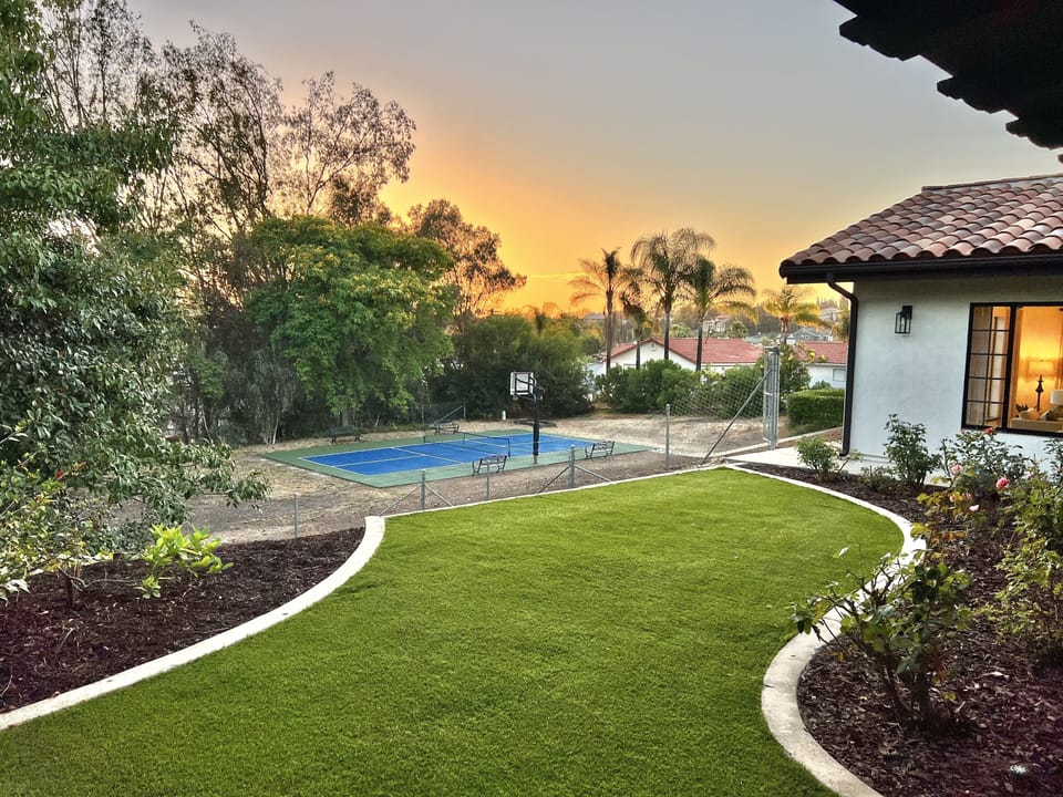 Come enjoy your own pickleball court anytime, day or night enjoy a beautiful sunset!  Plenty of grass for the kids to play.
