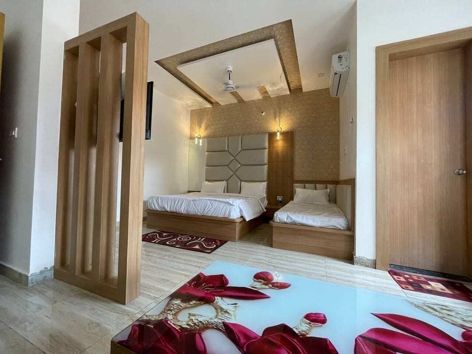 Deluxe Room | Egyptian cotton sheets, premium bedding, free WiFi, bed sheets