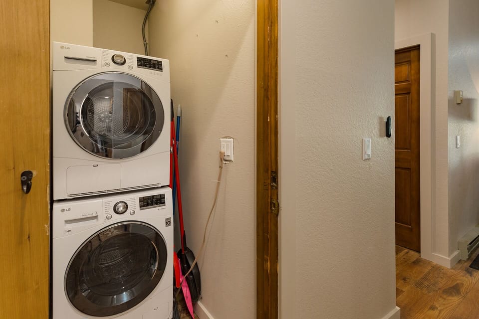 Washer / Dryer