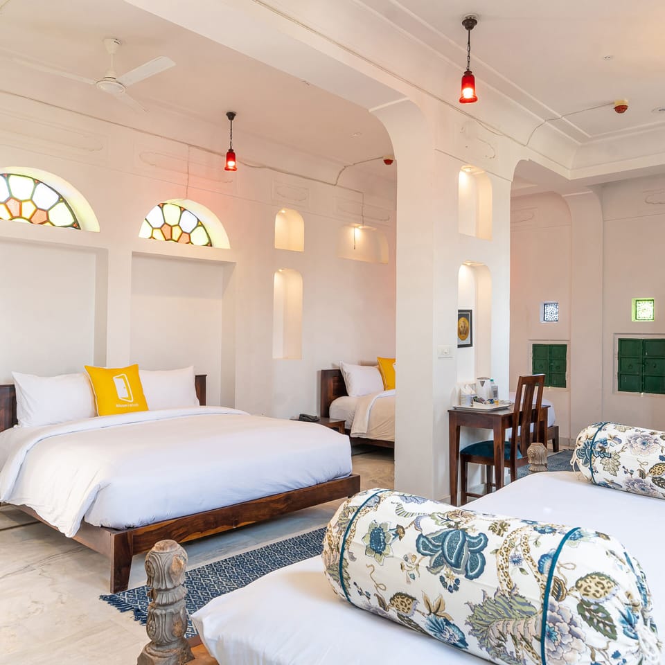Palace Suite | Desk, iron/ironing board, free WiFi, bed sheets