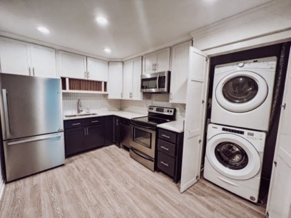 Want to go home with clean clothes?