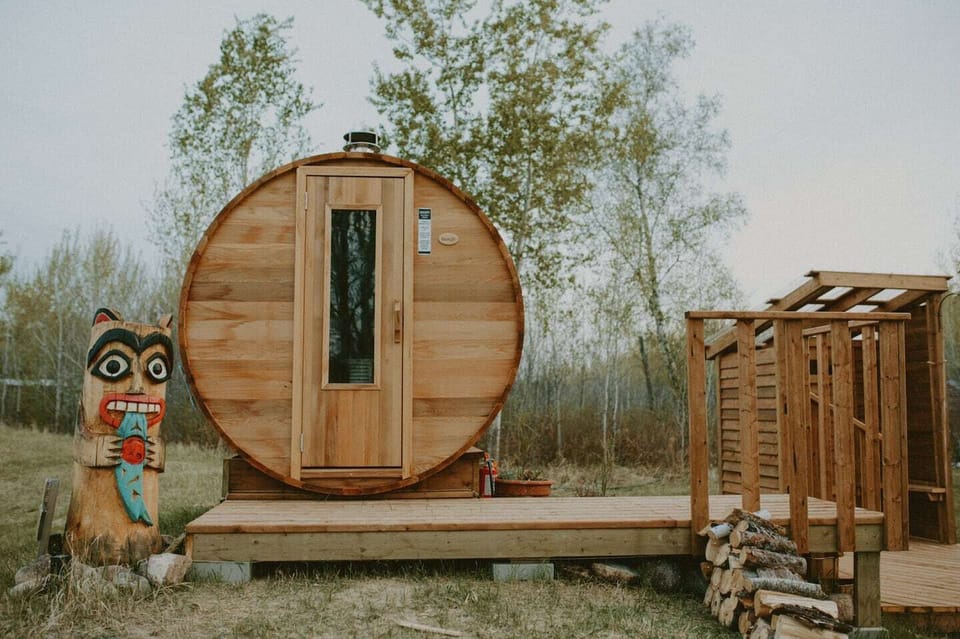 barrel Sauna, and out door shower