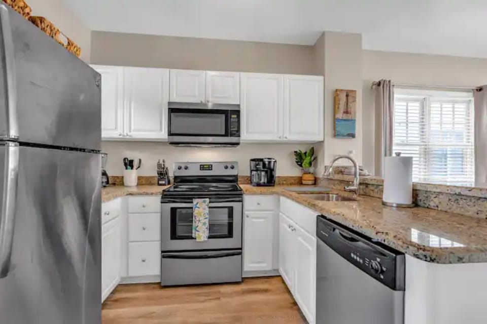 Fully stocked kitchen