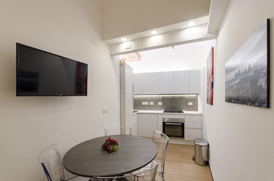 Apartment, 2 Bedrooms | Private kitchen | Fridge, microwave, oven, stovetop