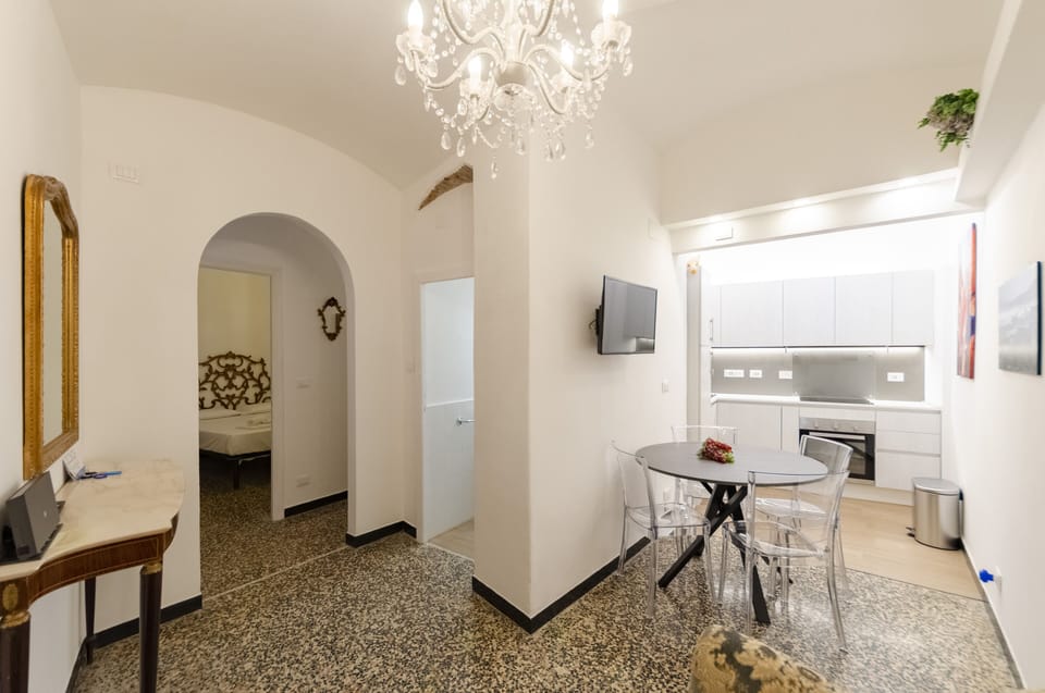 Apartment, 2 Bedrooms | Private kitchen | Fridge, microwave, oven, stovetop