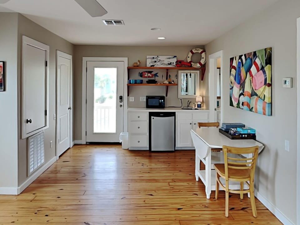 House (4 Bedrooms) | Property amenity
