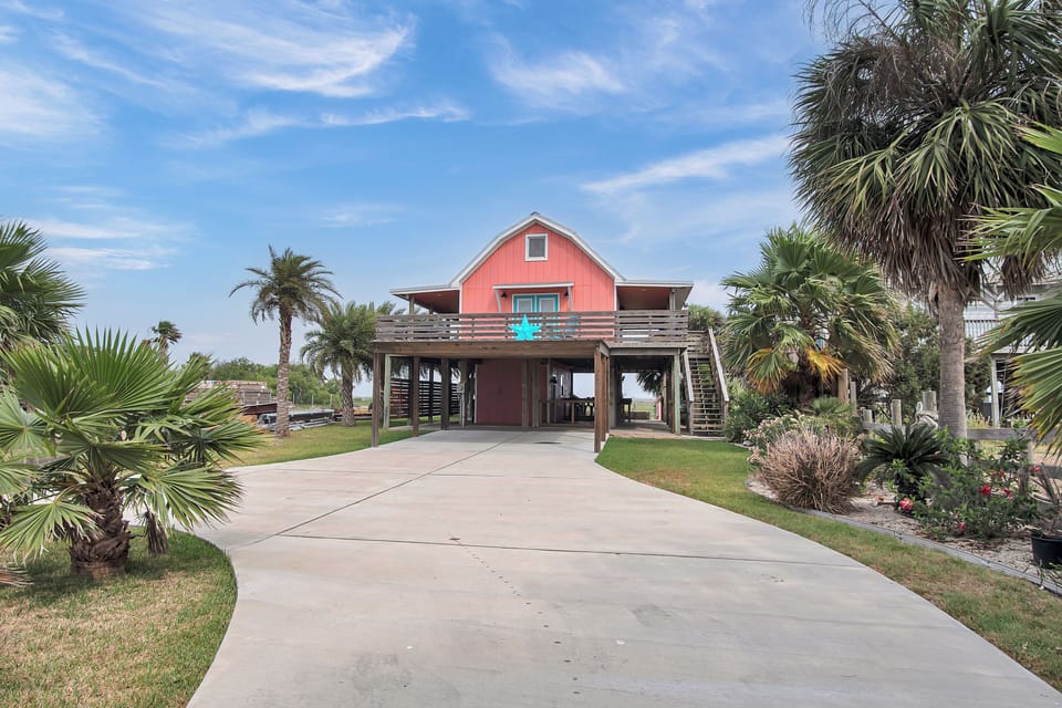 House (1 Bedroom) | Front of property
