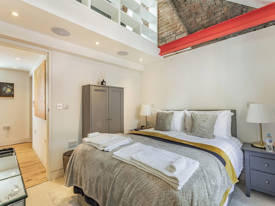 Double bedroom | St Margarets Cottage, Old King&rsquo;s Lynn
