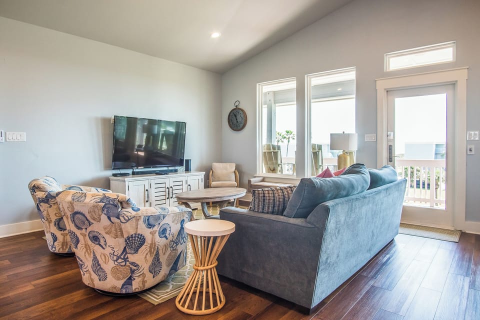 House (5 Bedrooms) | Property amenity