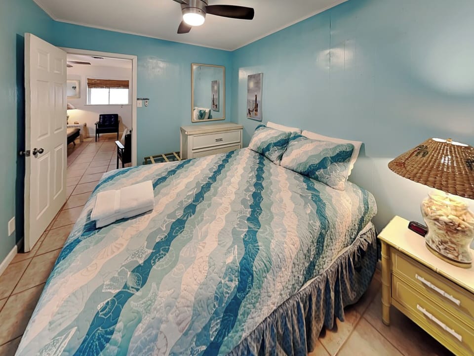 Paradise Retreat by Silver Sands Vacation Rentals House in Port Aransas