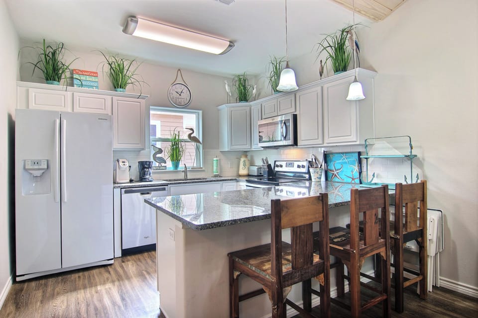 Condo (4 Bedrooms) | Property amenity