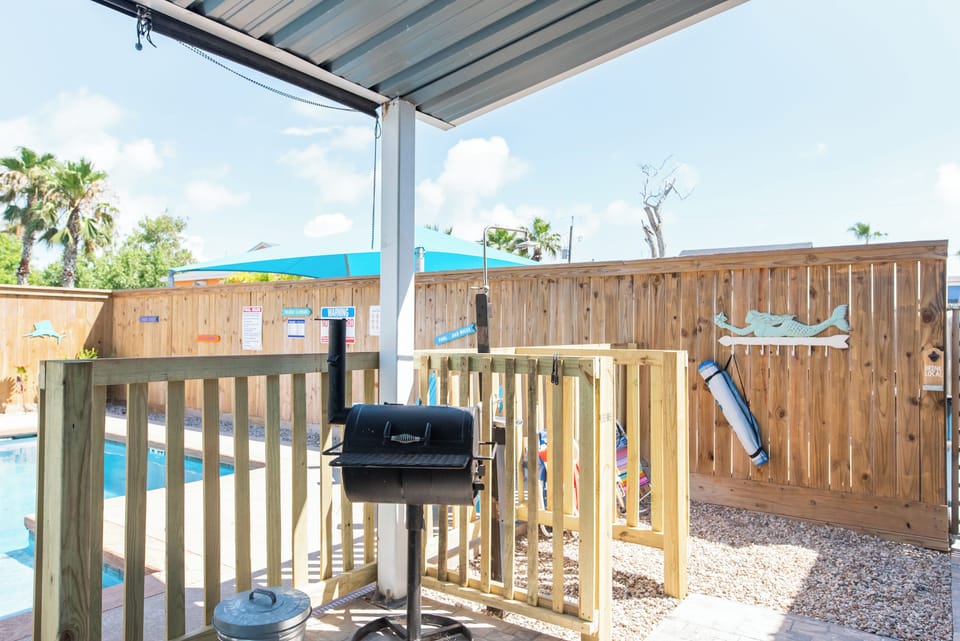 House (3 Bedrooms) | Property amenity