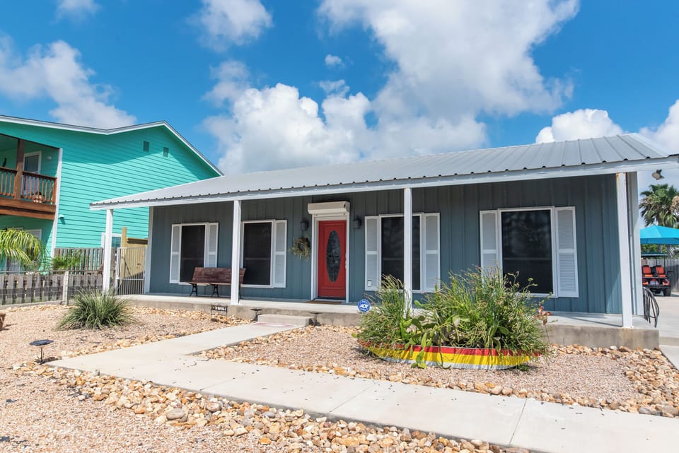 House (3 Bedrooms) | Property amenity