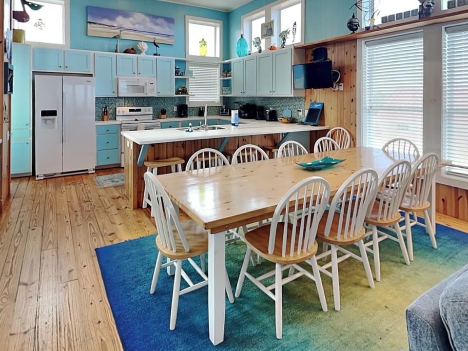 House (4 Bedrooms) | Miscellaneous