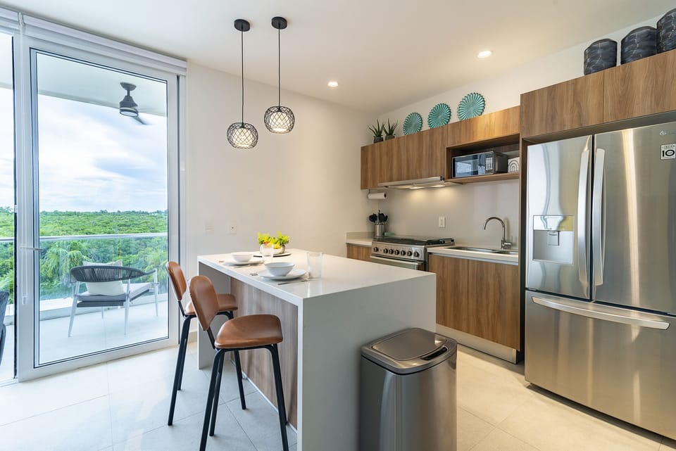 Full size appliances including dishwasher
