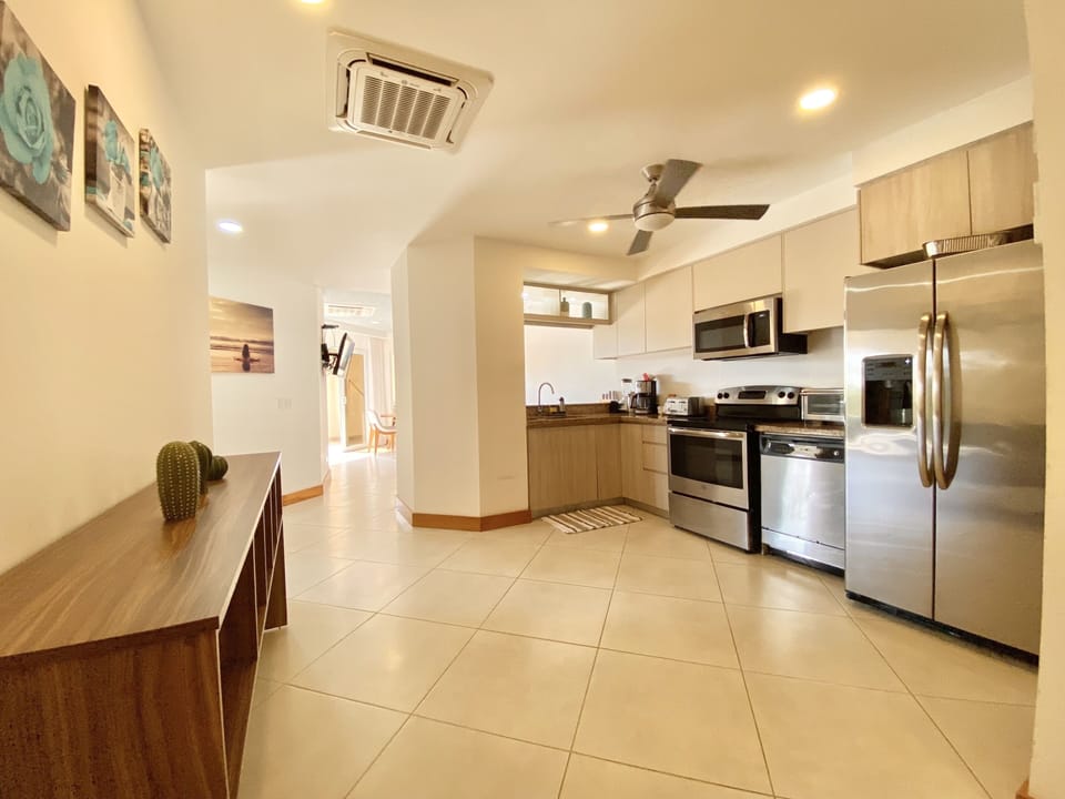 Kitchen (2)