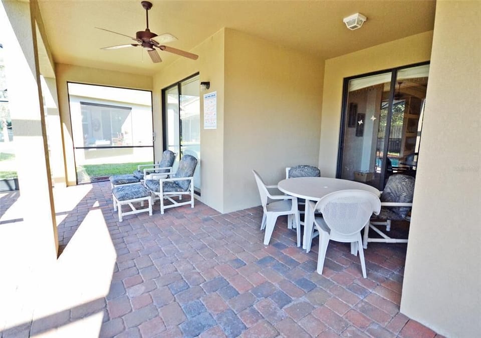 House, Multiple Beds, Pool Access, Pool View (Retreat at the Crossings) | Outdoor dining