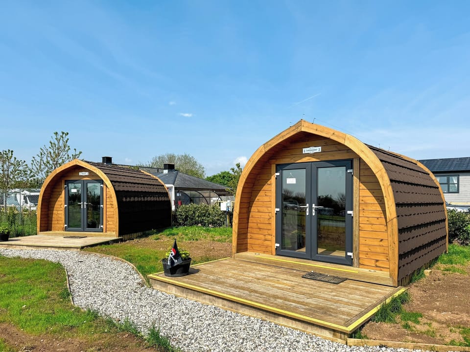 Exterior | Lavender - Centry Glamping Pods, Brixham