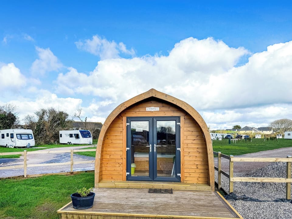 Exterior | Lavender - Centry Glamping Pods, Brixham