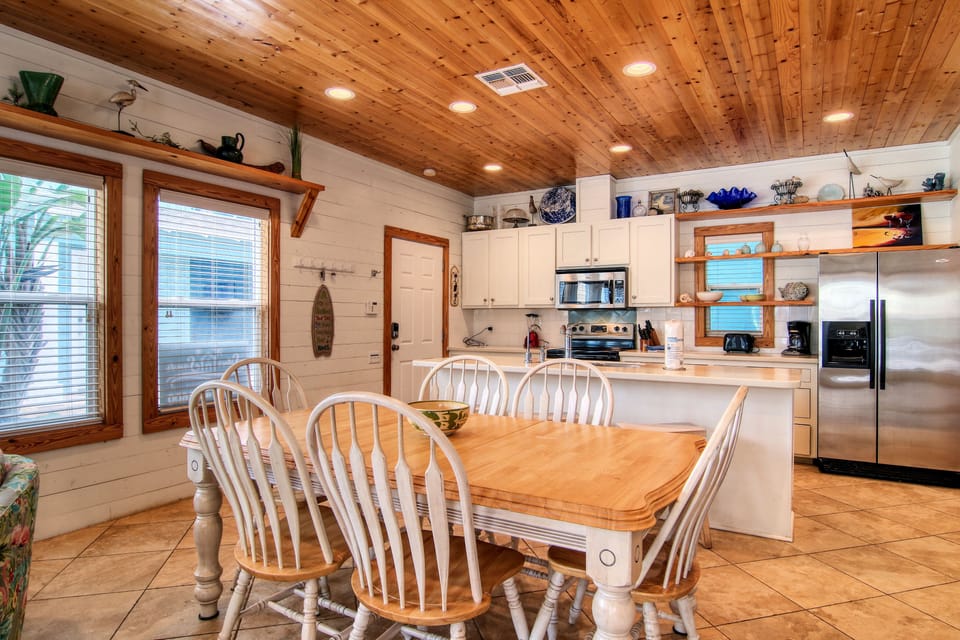 House (3 Bedrooms) | Property amenity