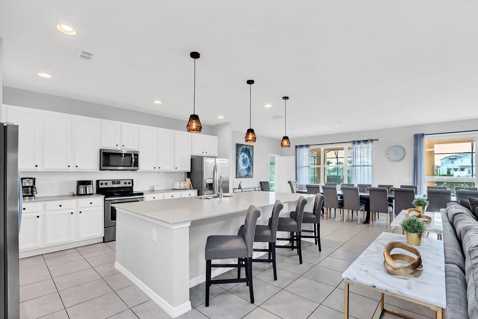 Make your favorite home-cooked meal in this fully equipped kitchen.