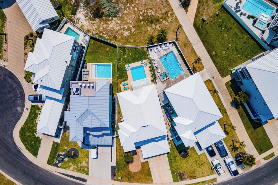 House (5 Bedrooms) | Property amenity