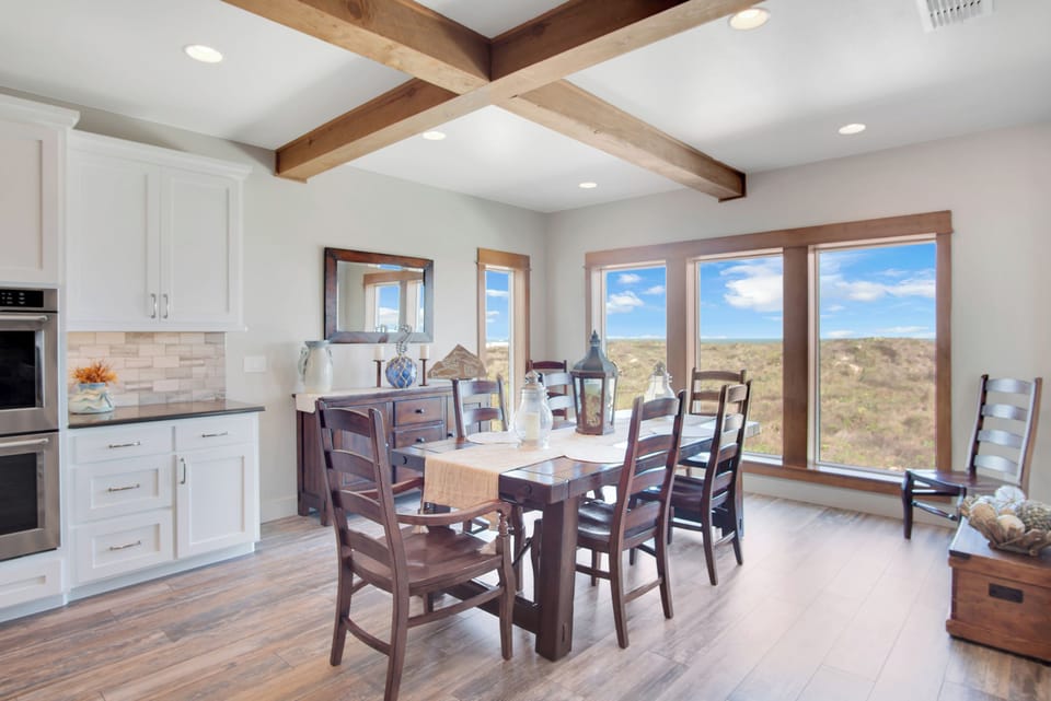 House (4 Bedrooms) | Property amenity