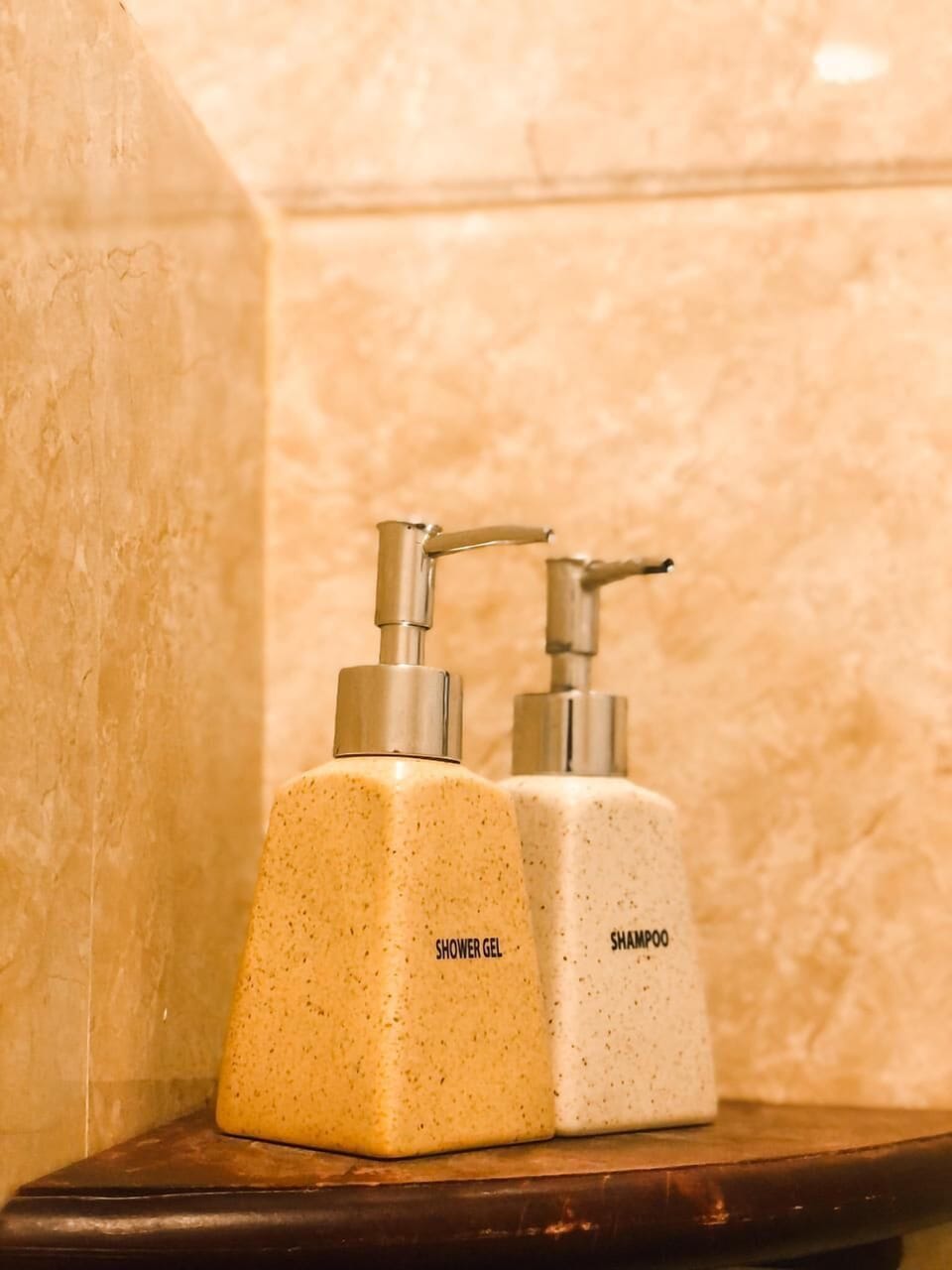 Standard Triple Room | Bathroom | Shower, rainfall showerhead, hair dryer, slippers