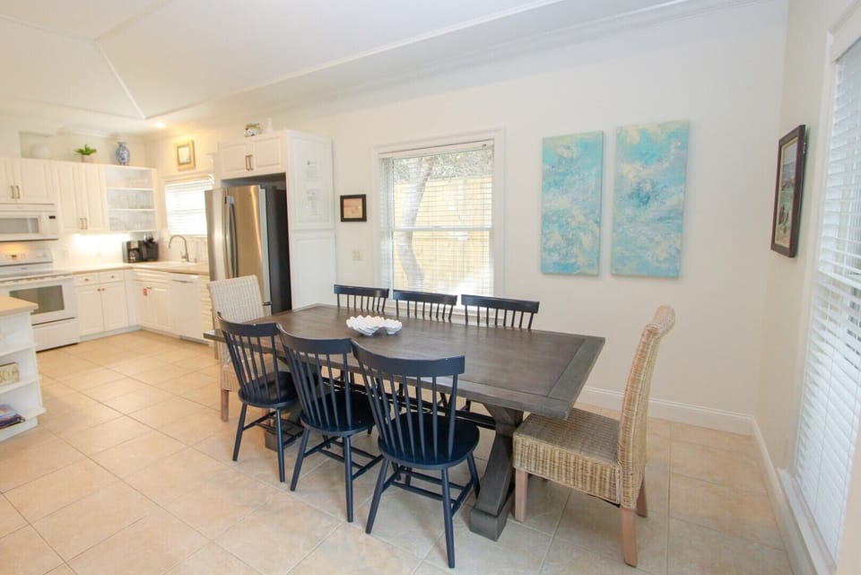 Dining Table Towards Kitchen