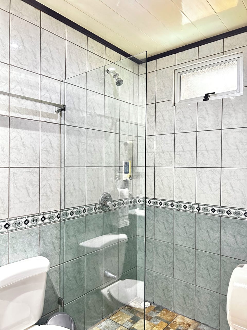 Standard Room, Balcony | Bathroom | Free toiletries, hair dryer, towels, soap
