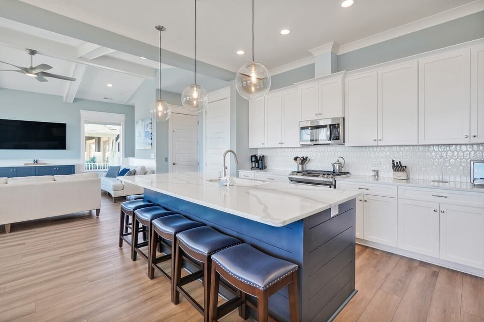 Kitchen
CG 10.2022