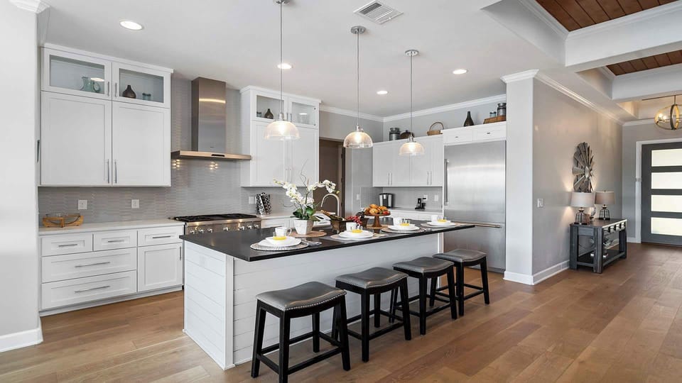 125 Bud Lane: Kitchen Area