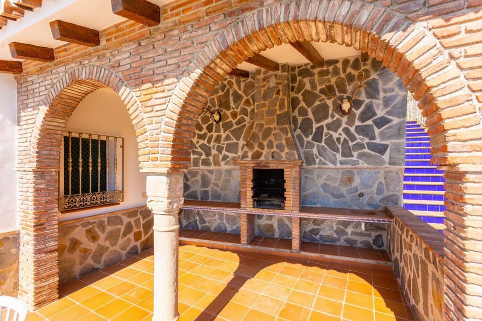 Beautiful villa with private pool and terrace with sea views