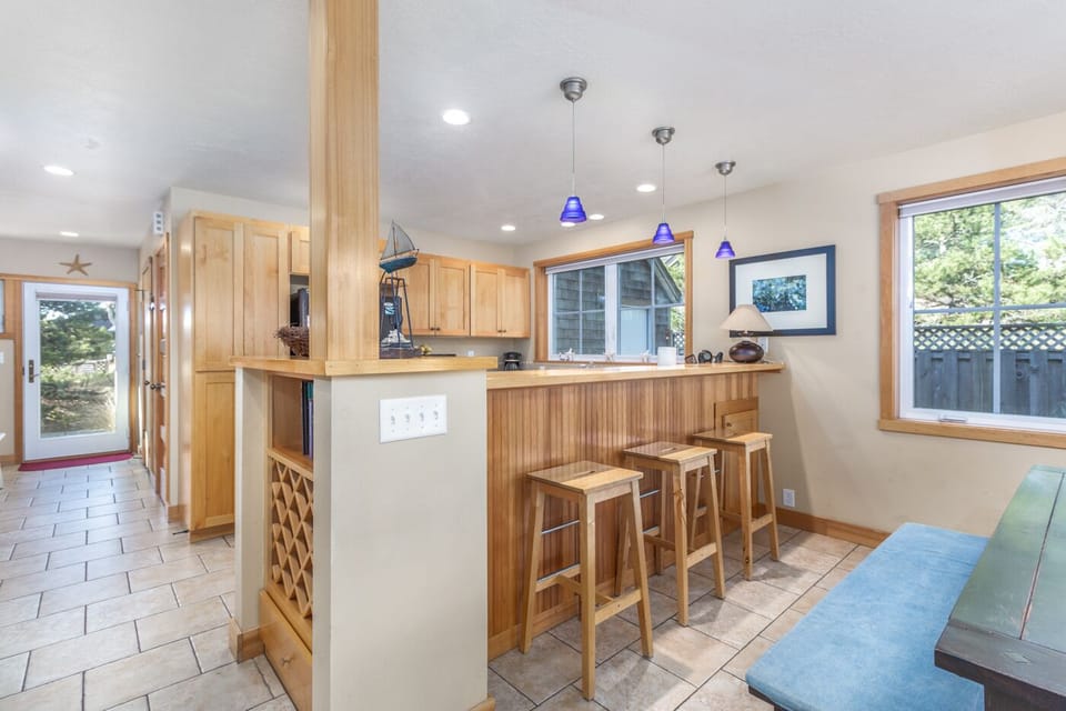 Breakfast Bar
