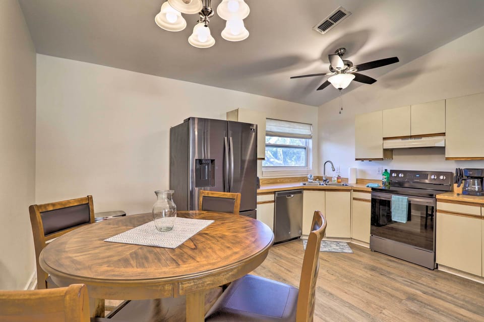 Kitchen | Well-Stocked Kitchen