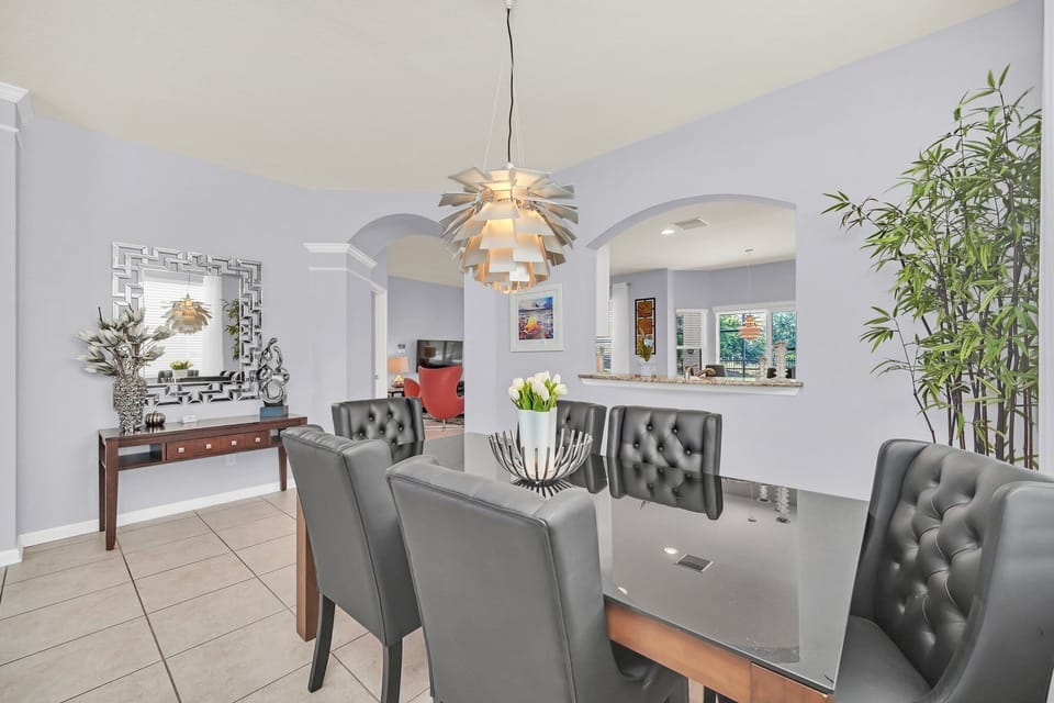 9-web-or-mls-2554-archfeld-blvd-2