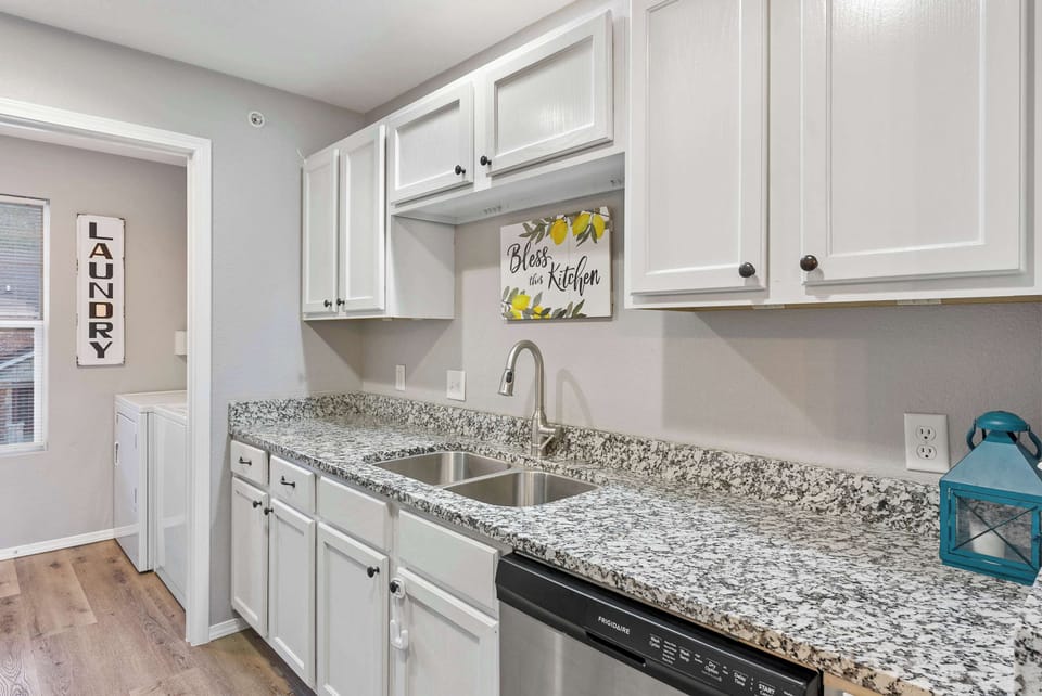 Condo, Multiple Beds, Balcony, Mountain View (Branson Overlook) | Private kitchen | Coffee/tea maker