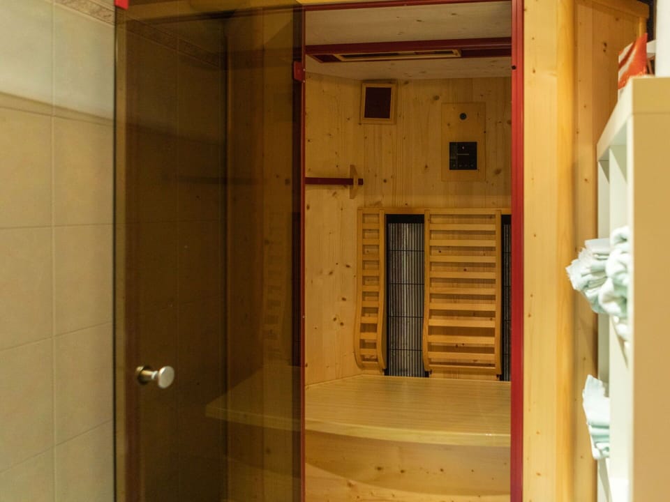 Wood, Window, Door, Flooring, Hardwood, Composite Material, Glass, Building, Plywood