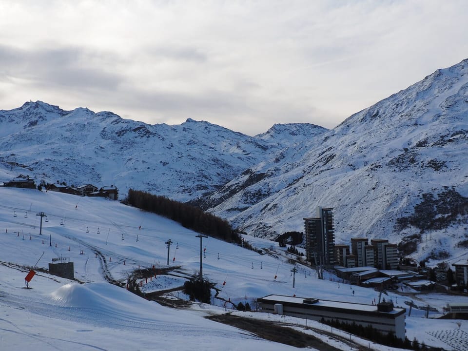 Snow and ski sports