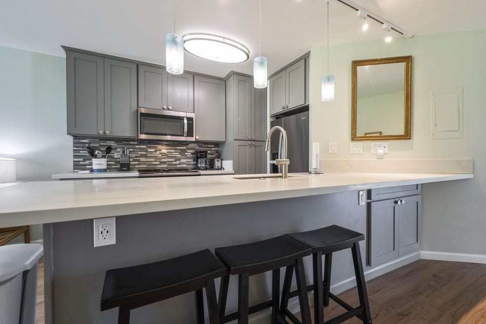 Kitchen bar stools