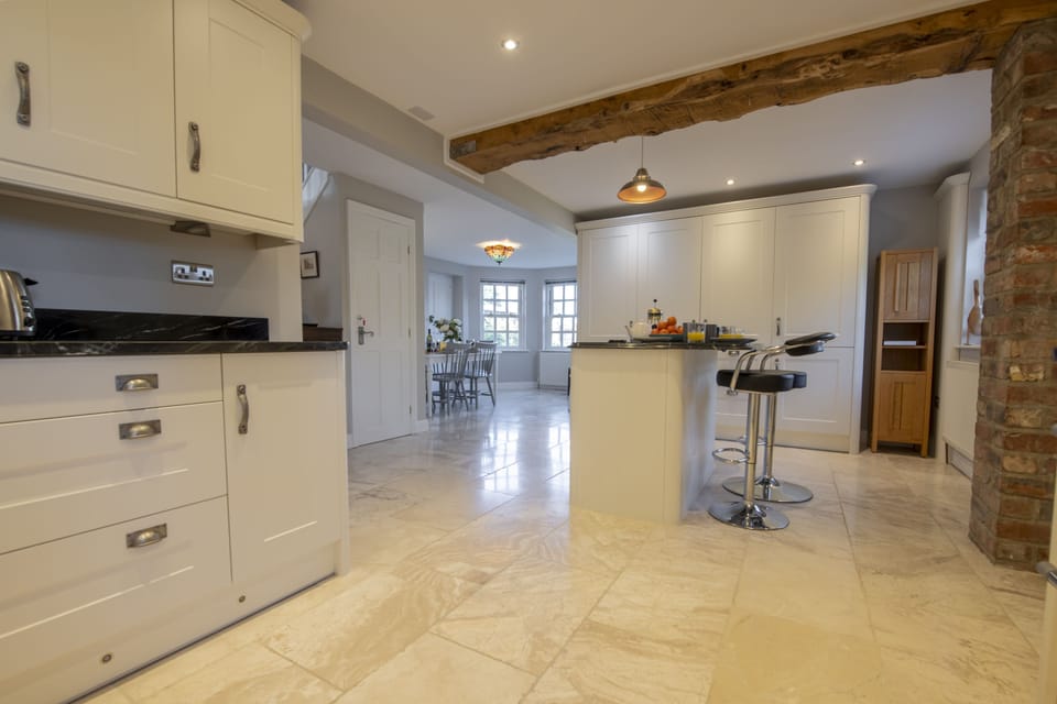 Ground floor: Open-plan kitchen with breakfast bar