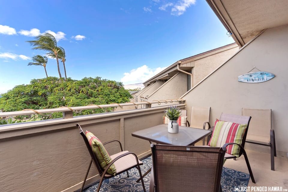 
Private lanai and ocean view