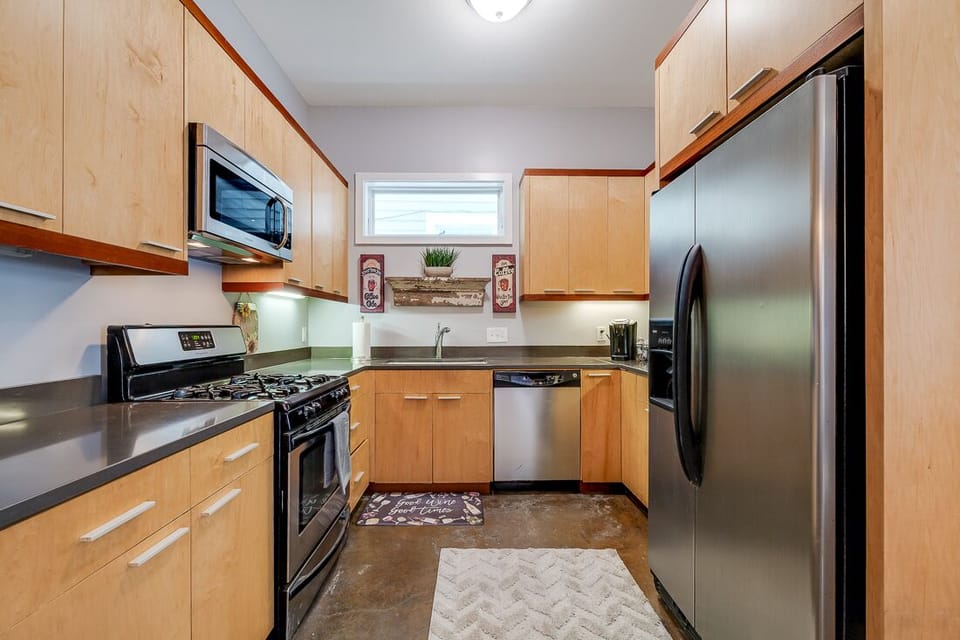 1st floor - kitchen
