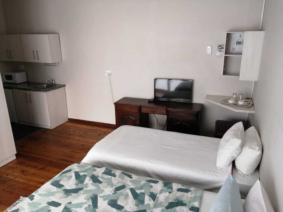 Basic Room | Free WiFi