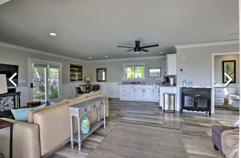 Pool house family room/kitchen.