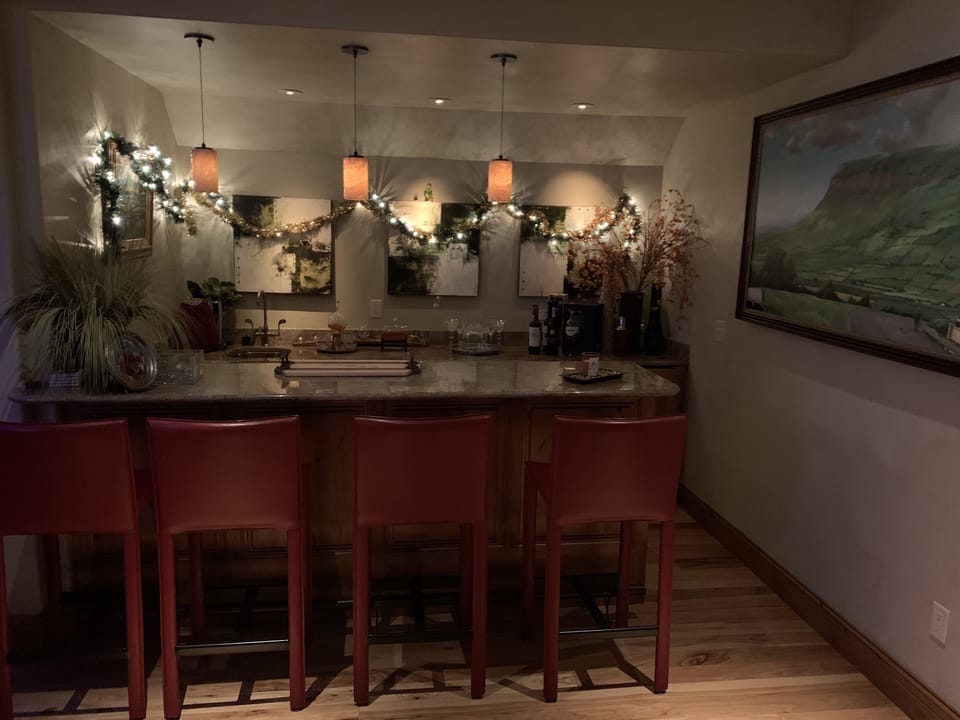First floor Bar area 