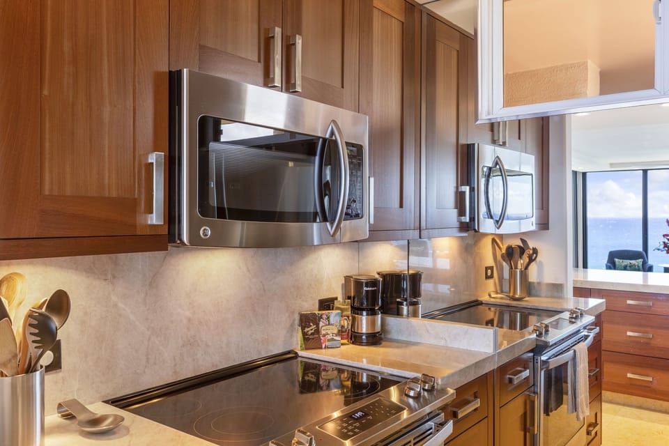 Stainless Steel Appliances, Custom Mahogany Cabinetry